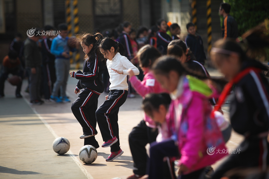 ɽС2014-2015W(xu)W(xu)_ʼ꼉(j)W(xu)ÿ܌һɹ(ji)n꼉(j)ҲM(jn)֪R(sh)ܷӖ(xn)(j)ϤɽС߀(chung)һ֧Ů(du)󱊾W(wng)ӛ L(zhng) z