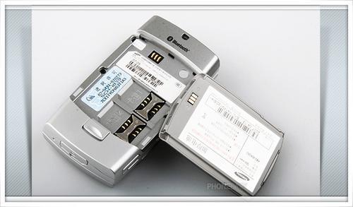 潮流新作三星雙模滑蓋智能機i839試用(2)