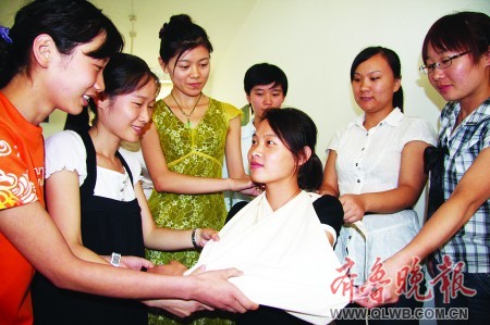 點(diǎn)擊圖片可在新窗口打開 450×299