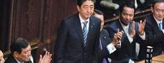安倍連任日本首相